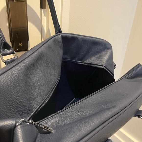 ralph lauren polo Navy duffle bag Brand New gym bag w straps! Crossbody laptop - Picture 12 of 14